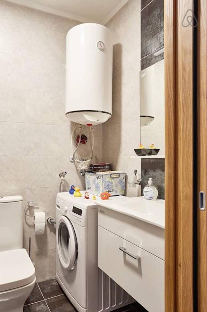Bright Apartment Near City Center Skopje Eksteriør billede